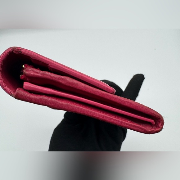 Burberry Wallet with Unbranded Chain | Overall Good Condition - Picture 11 of 12